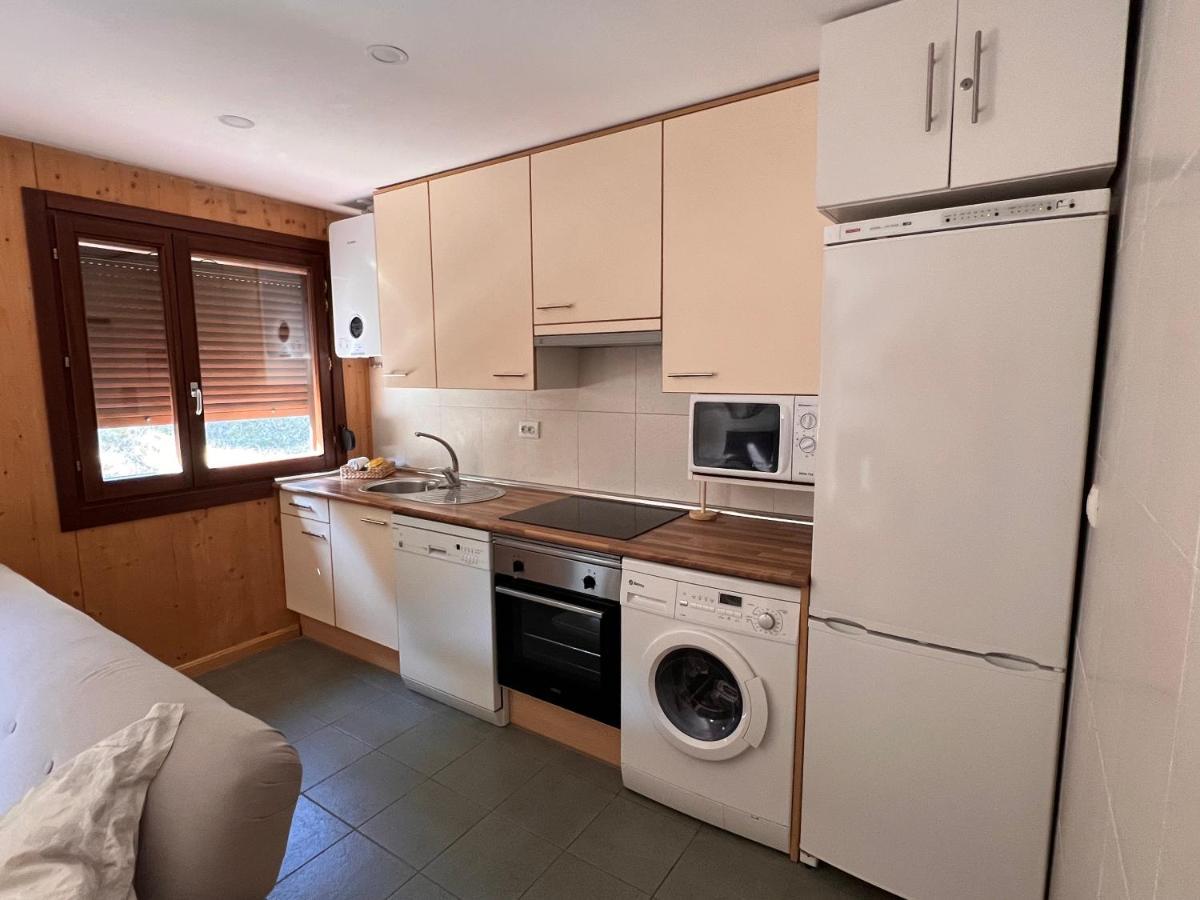 Apartamento Luga Castiello de Jaca Luaran gambar